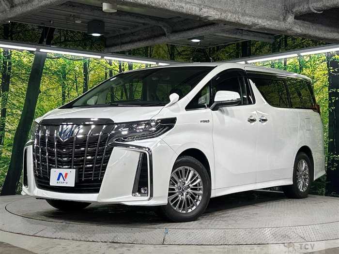 2018 Toyota Alphard Hybrid
