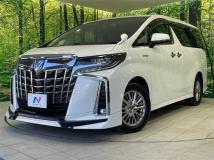 2019 Toyota Alphard Hybrid