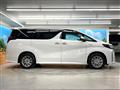 2019 Toyota Alphard Hybrid