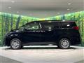 2022 Toyota Alphard Hybrid