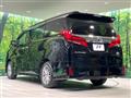 2022 Toyota Alphard Hybrid