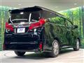 2022 Toyota Alphard Hybrid