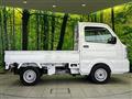 2025 Nissan Clipper Truck
