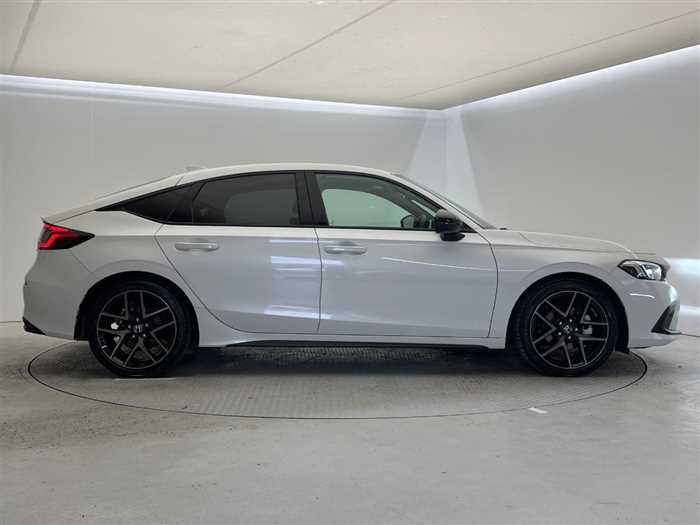 Honda Civic 2024 — миниатюра 9