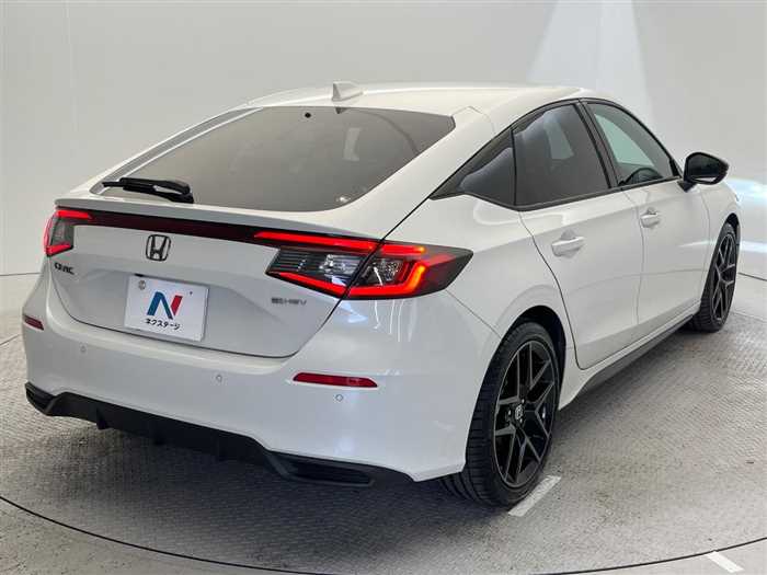 Honda Civic 2024 — миниатюра 10