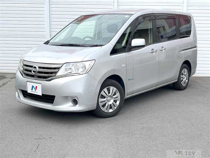 2013 Nissan Serena