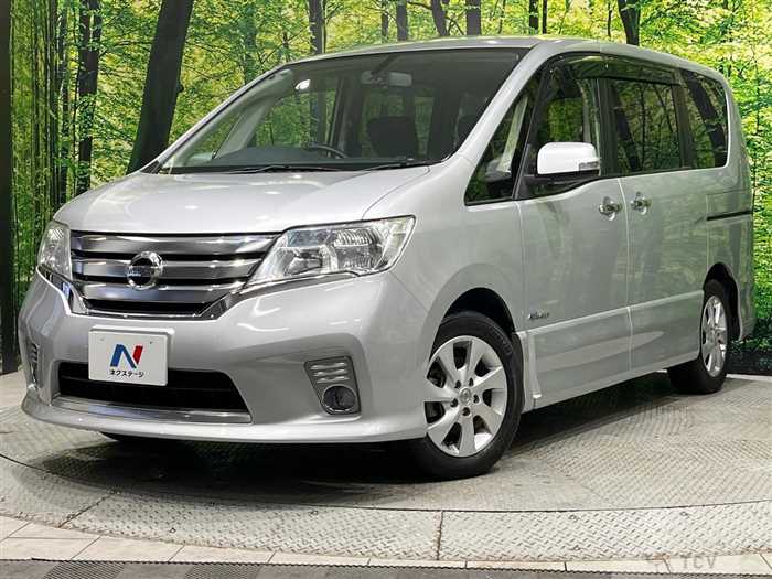 2013 Nissan Serena