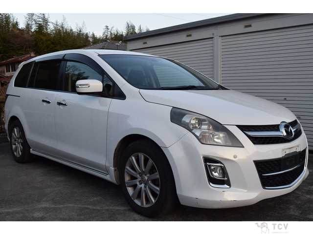 2013 Mazda MPV