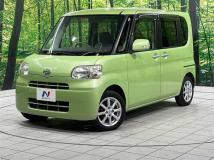 2011 Daihatsu Tanto