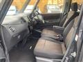 2011 Nissan ROOX