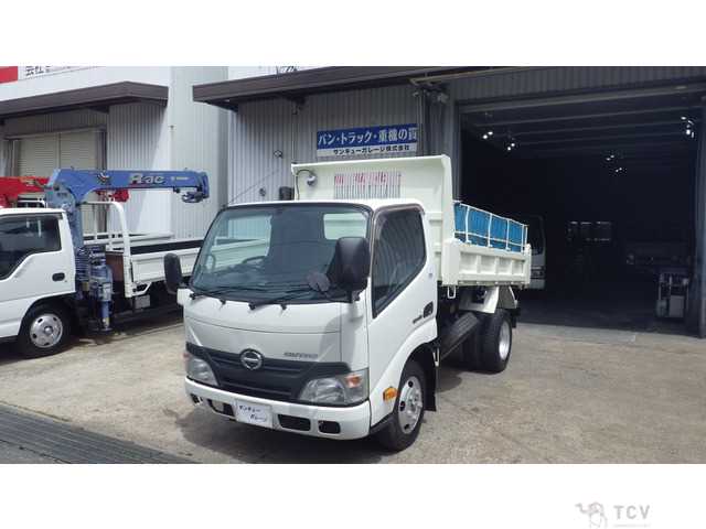 2013 Hino Dutro