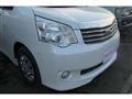 2011 Toyota Noah