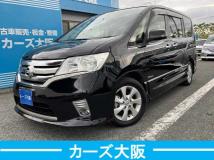 2012 Nissan Serena