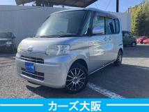 2011 Daihatsu Tanto