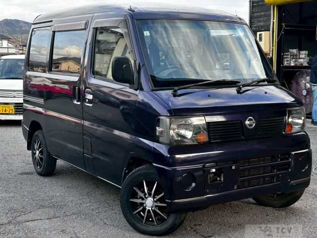 2010 Nissan Clipper Van