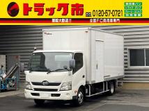 2013 Hino Dutro