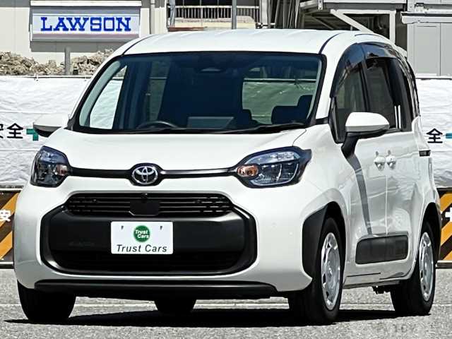 2023 Toyota Sienta