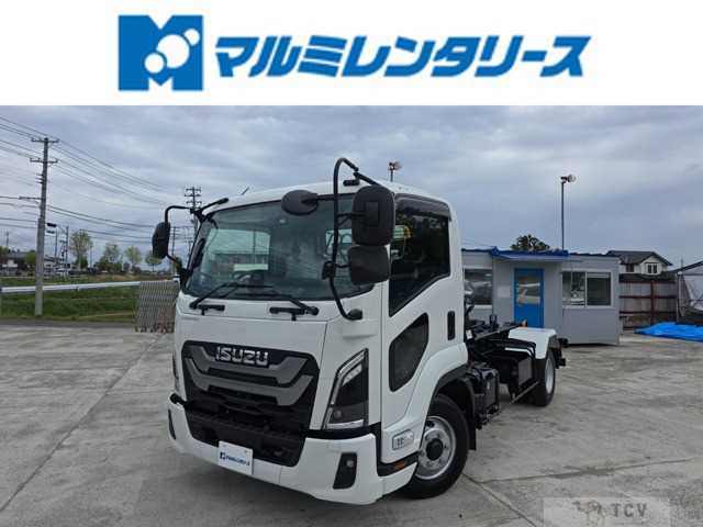 2025 Isuzu Isuzu Others