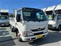 2013 Hino Dutro