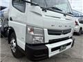 2015 Mitsubishi Canter