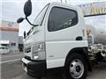2015 Mitsubishi Canter