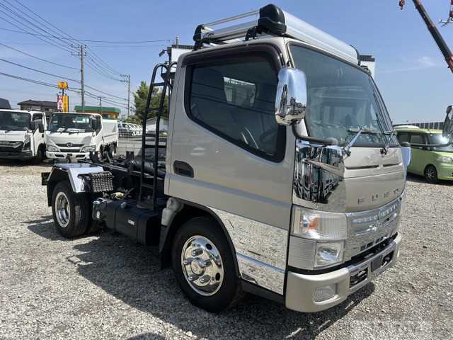 2019 Mitsubishi Canter