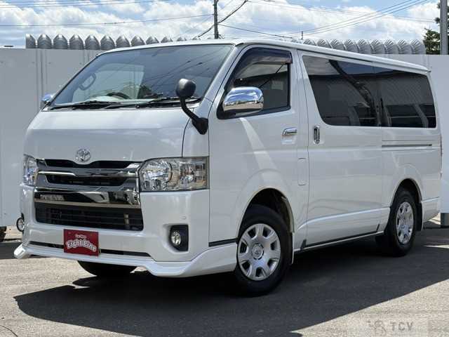 2016 Toyota Regiusace Van