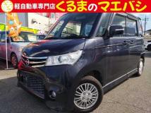 2010 Nissan ROOX