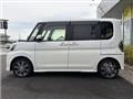 2016 Daihatsu Tanto Custom