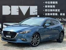 2016 Mazda Axela