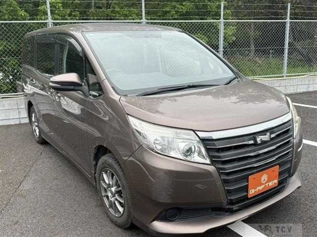 2017 Toyota Noah