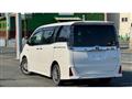 2016 Toyota Voxy