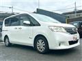 2013 Nissan Serena