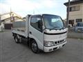 2006 Hino Dutro
