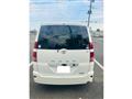 2005 Toyota Noah