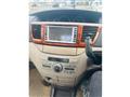 2005 Toyota Noah