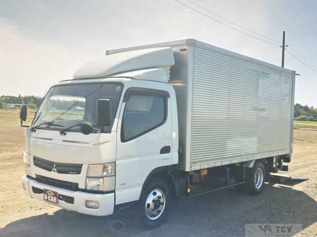 2015 Mitsubishi Canter