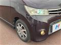 2011 Nissan ROOX