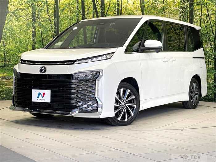 2023 Toyota Voxy