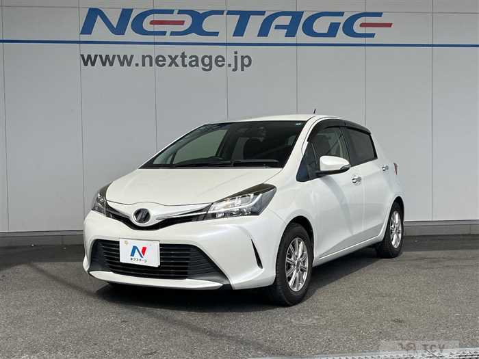 2017 Toyota Vitz