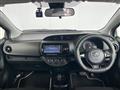 2017 Toyota Vitz