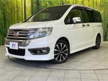 2013 Honda Step WGN