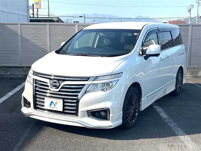 2017 Nissan Elgrand