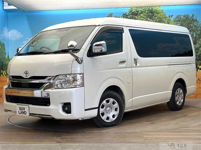 2023 Toyota Hiace Wagon