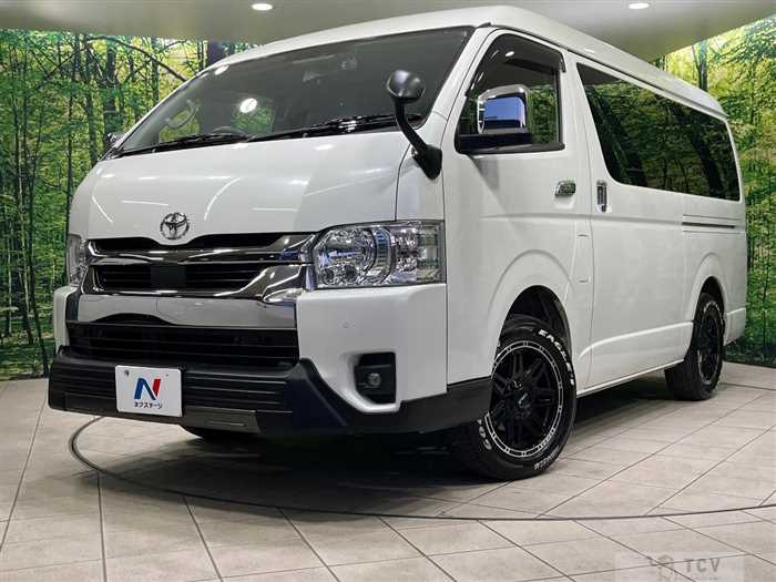 2022 Toyota Hiace Wagon
