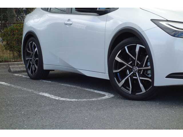 Toyota Prius 2025 — фото 11 купить в Москве