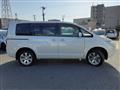 2013 Mitsubishi Delica D5