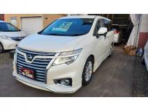 2015 Nissan Elgrand