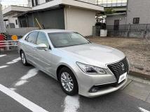 2013 Toyota Crown