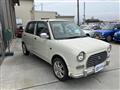 2001 Daihatsu Miragino
